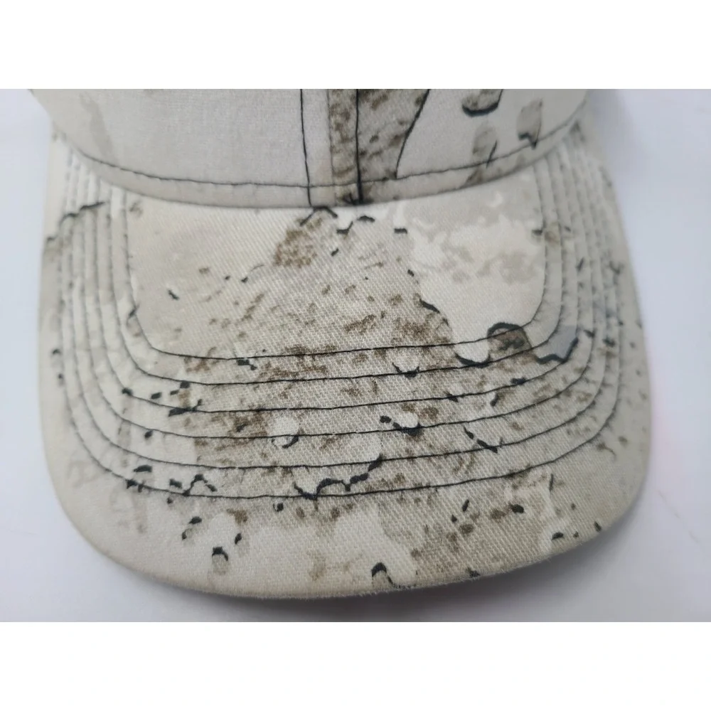 Cabelas Tundra Camo Snapback Hat Cap‎ Snow Outdoors Winter Men Women White Gray